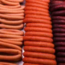 В Хабаровске розница сдерживает цены на колбасу